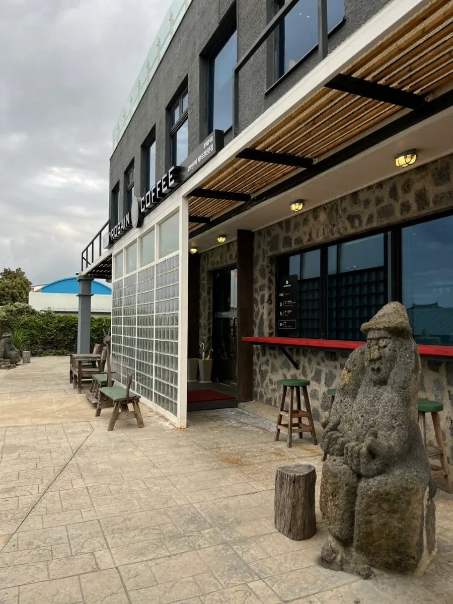 Robain Coffee Jeju Jocheon Sinchon Branch, nơi muốn quay lại lần nữa