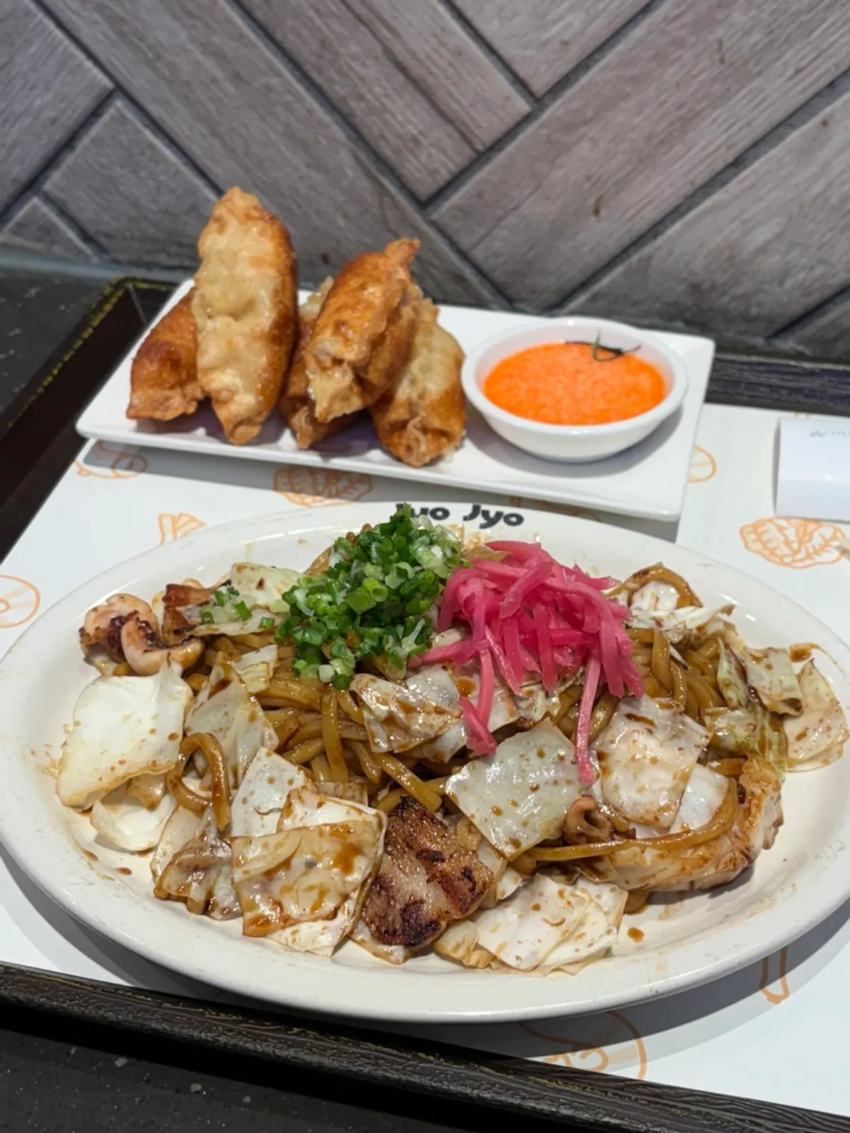 Solo yakisoba set with mentaiko gyoza and Jojo yakisoba served