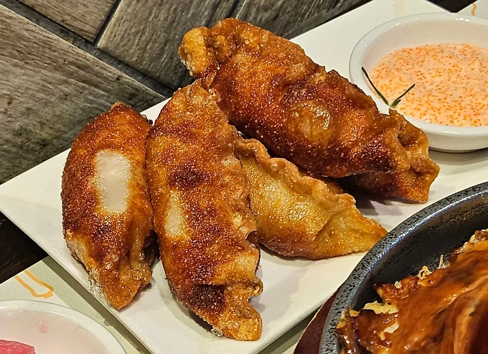 오코노미야끼와 명란교자 세트 구성