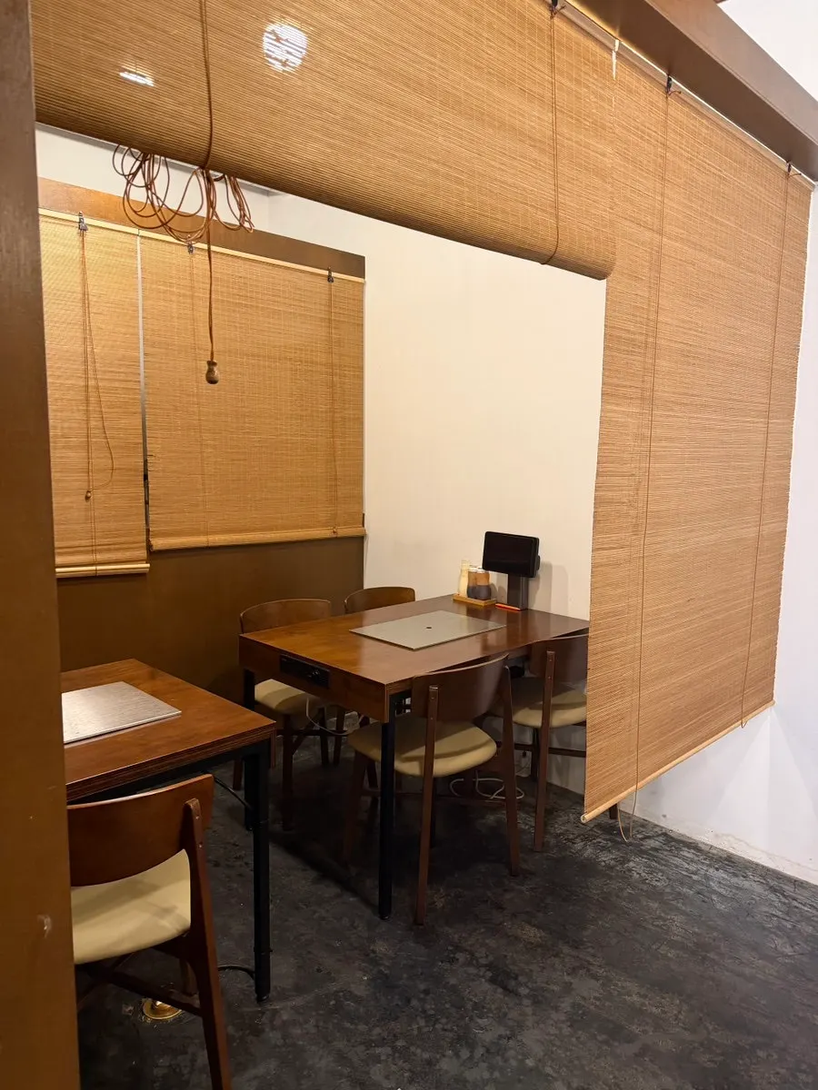 Interior decor at Jojo Mullae Branch