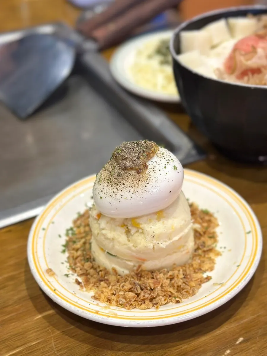 눈사람처럼 꾸민 폭포테이토