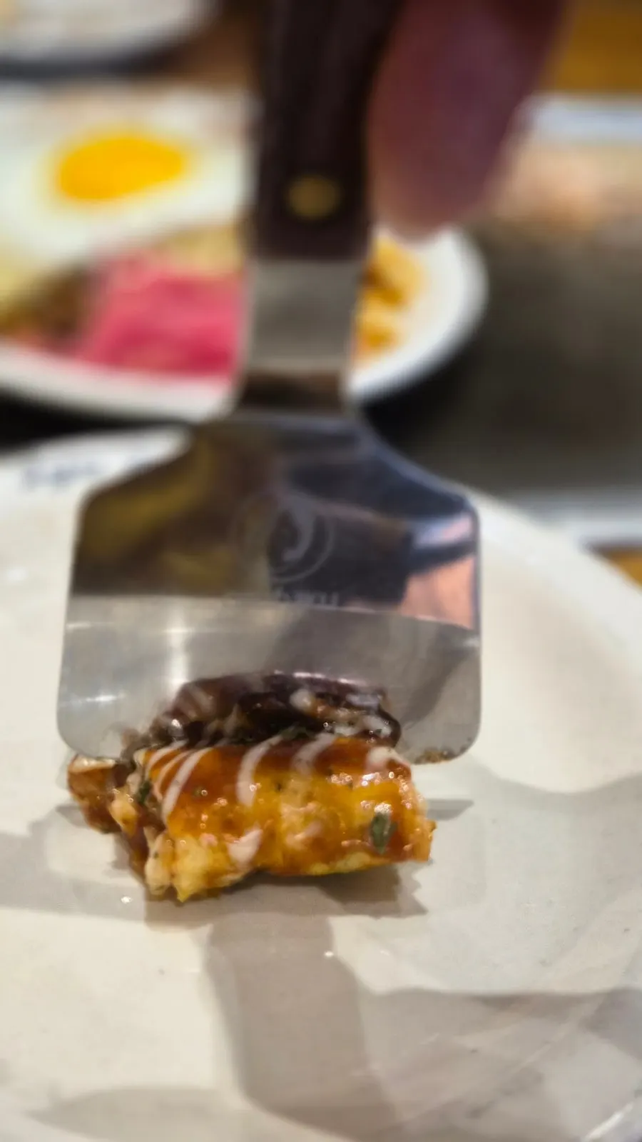 달걀로 감싼 죠죠 돈페이야끼