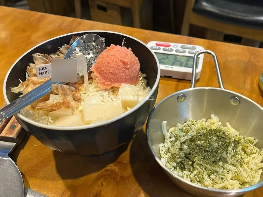 깃발 꽂힌 명란 몬자야끼