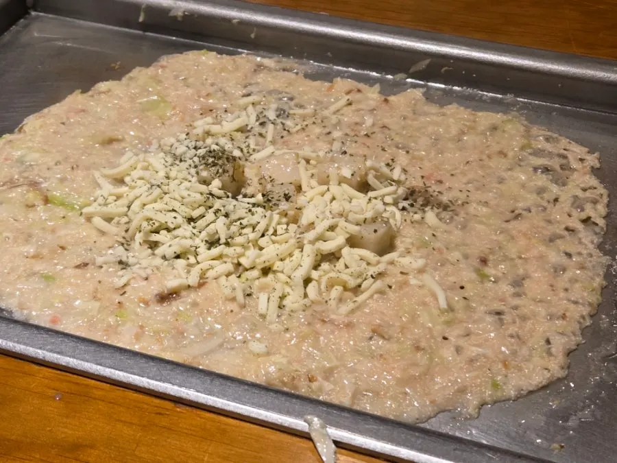 완성된 명란 치즈 몬자야끼
