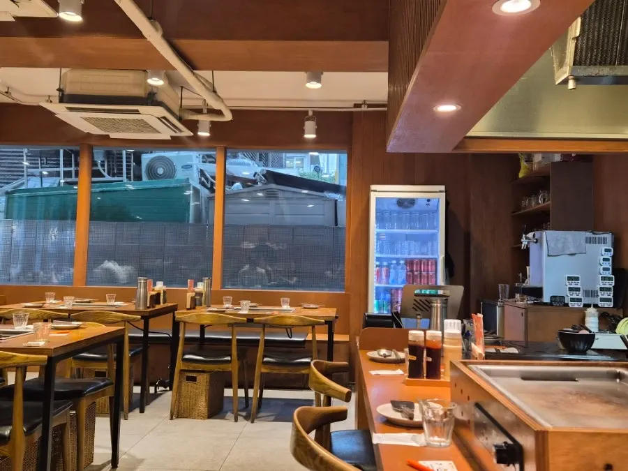 Exterior of Jojo Yeonnam Branch, an okonomiyaki and monjayaki specialty restaurant