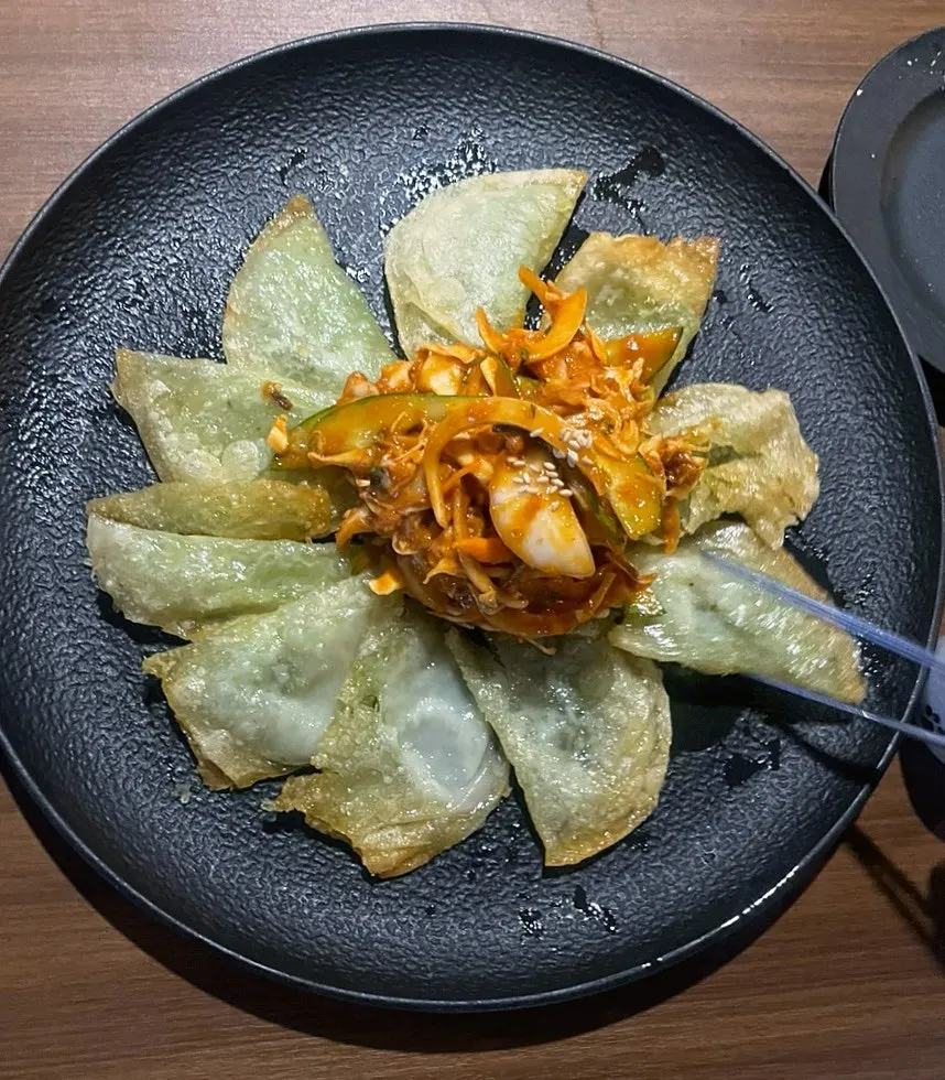 캔참치를 더한 매콤새콤 참치 야채무침 클로즈업