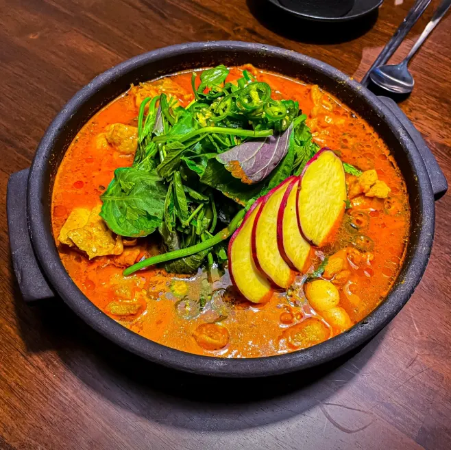 Photo of Jojomomo's mul dakgalbi menu item
