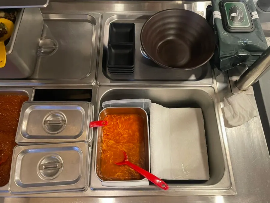 Self-serve bar with wrap vegetables