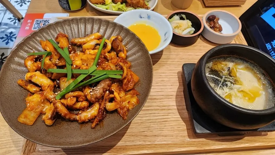 낚지볶음정식 상차림 전체