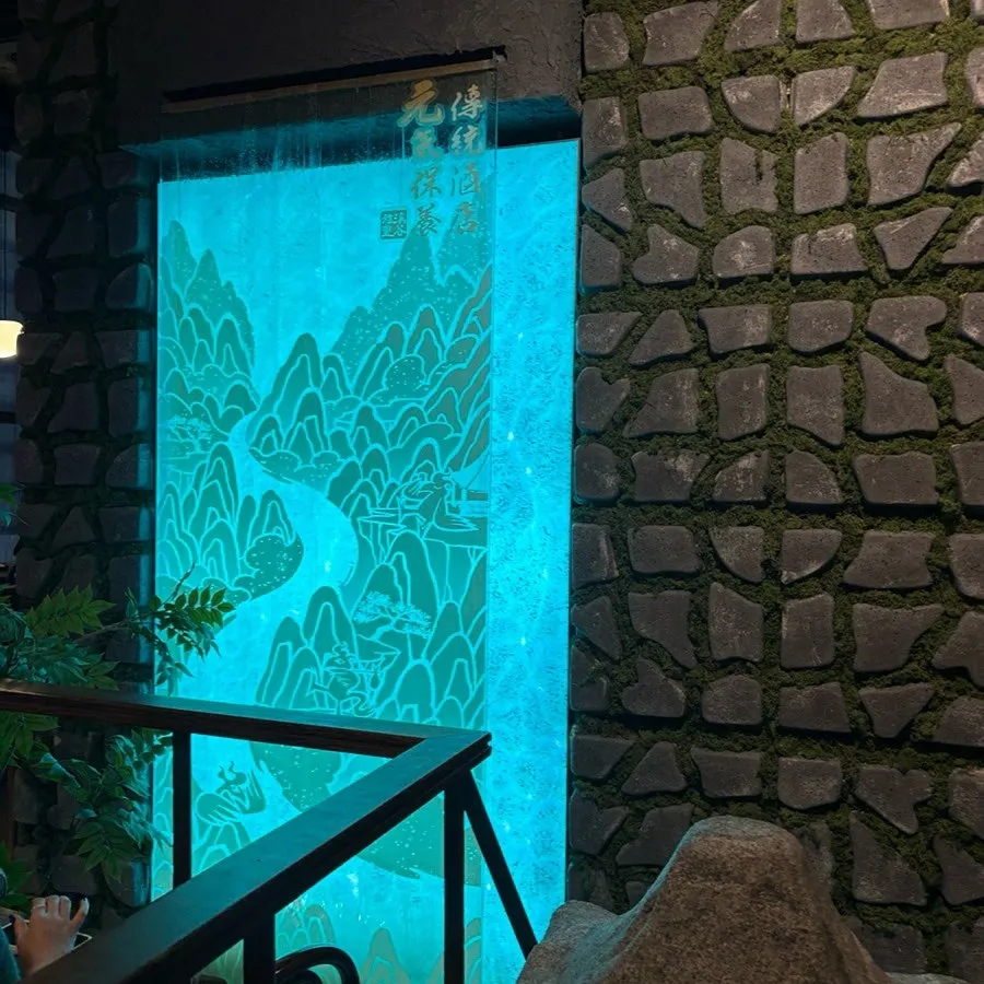 View of 2nd floor seating at Ari Gyegok Jonggak