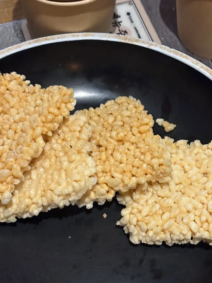 Hoe and monkfish liver revealed after cracking the nurungji