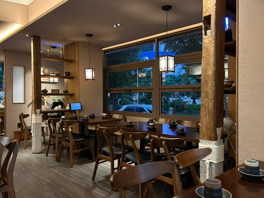 Interior view with a hanok-style feel