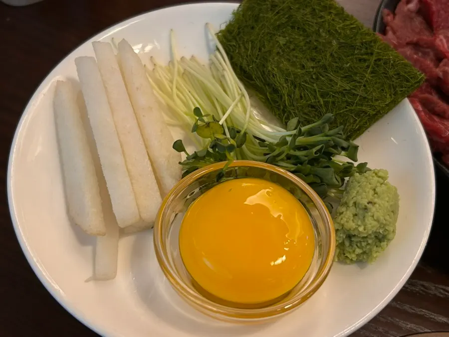 A plate of chewy hanwoo tartare