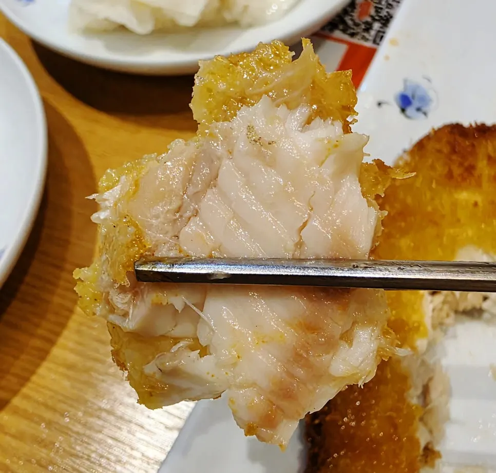 Close-up of the crispy fried flounder surface