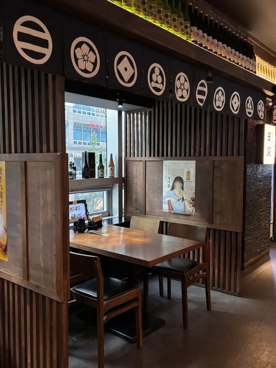 イルシムの入口と今日のおすすめメニュー案内板