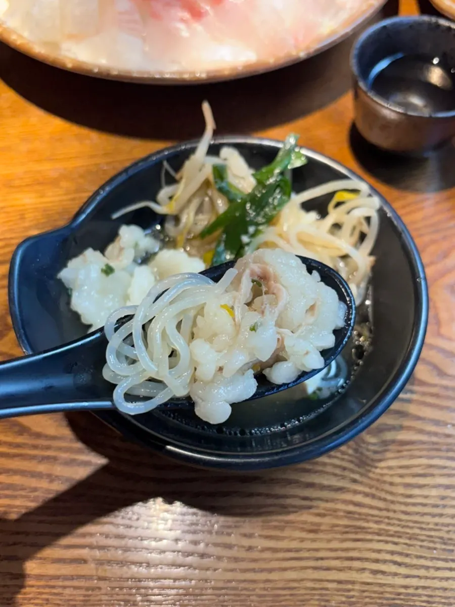 出汁をリフィルして再び煮たもつ鍋