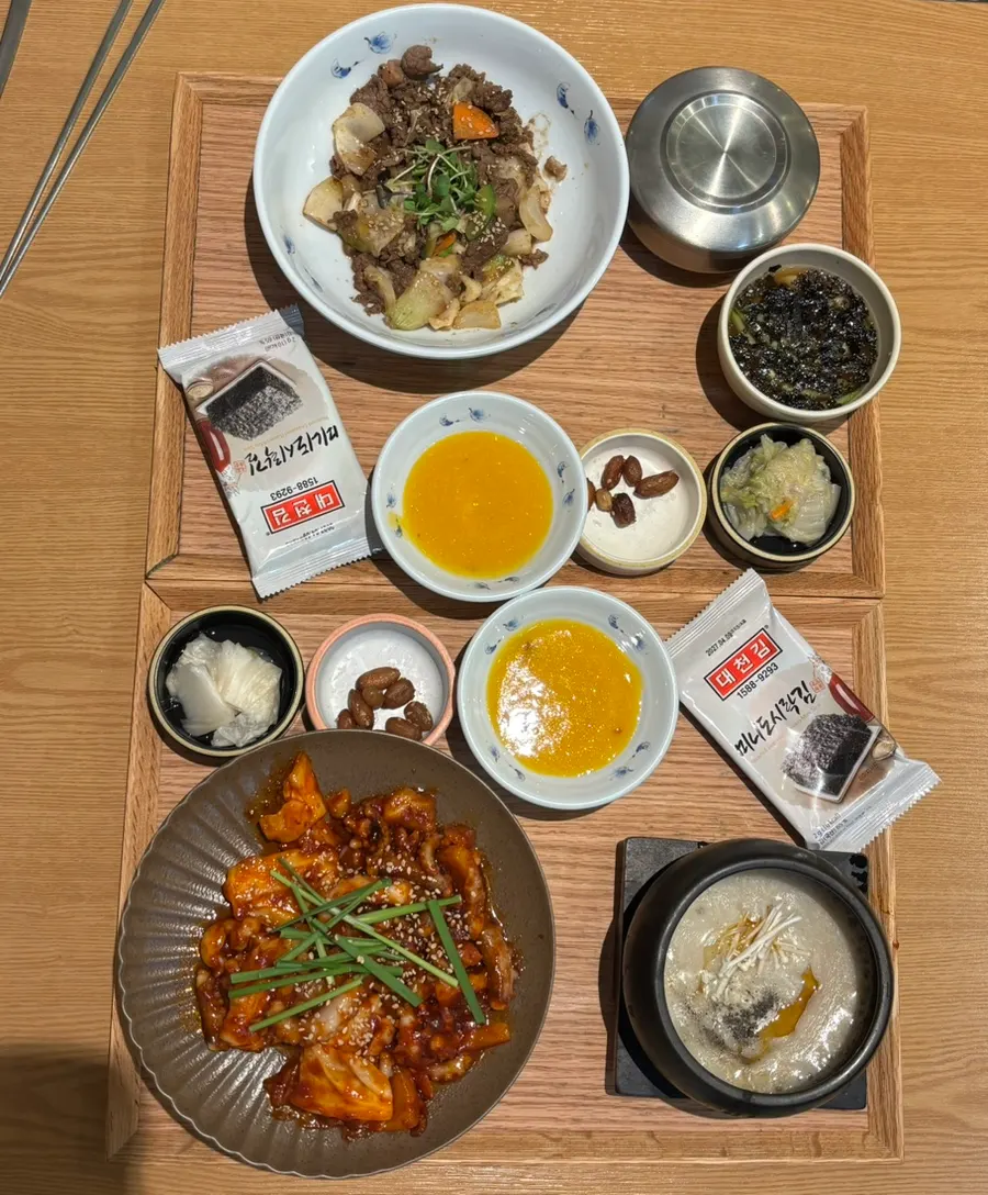 Bonghyejane Jubang's Korean set-meal menu board