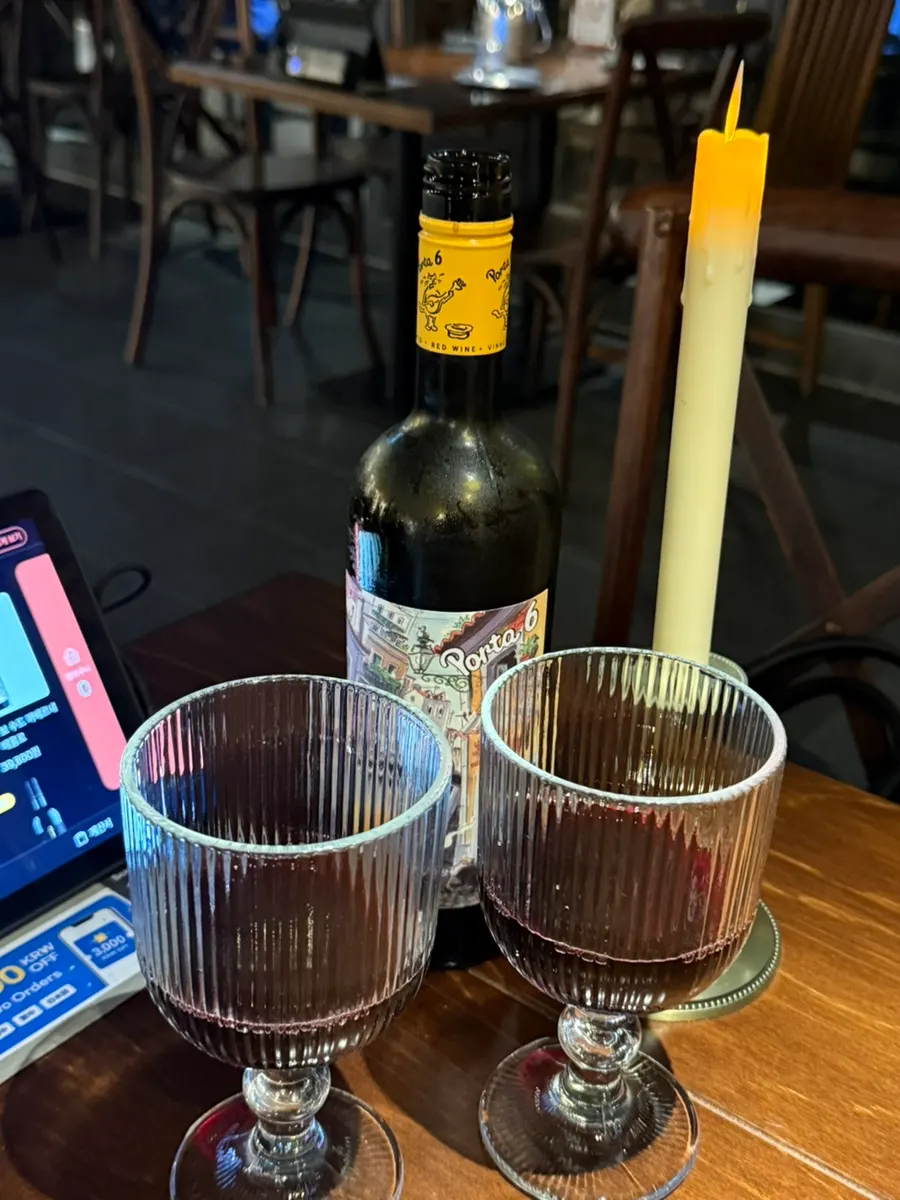 Drinks corner with wine and Belgian beer
