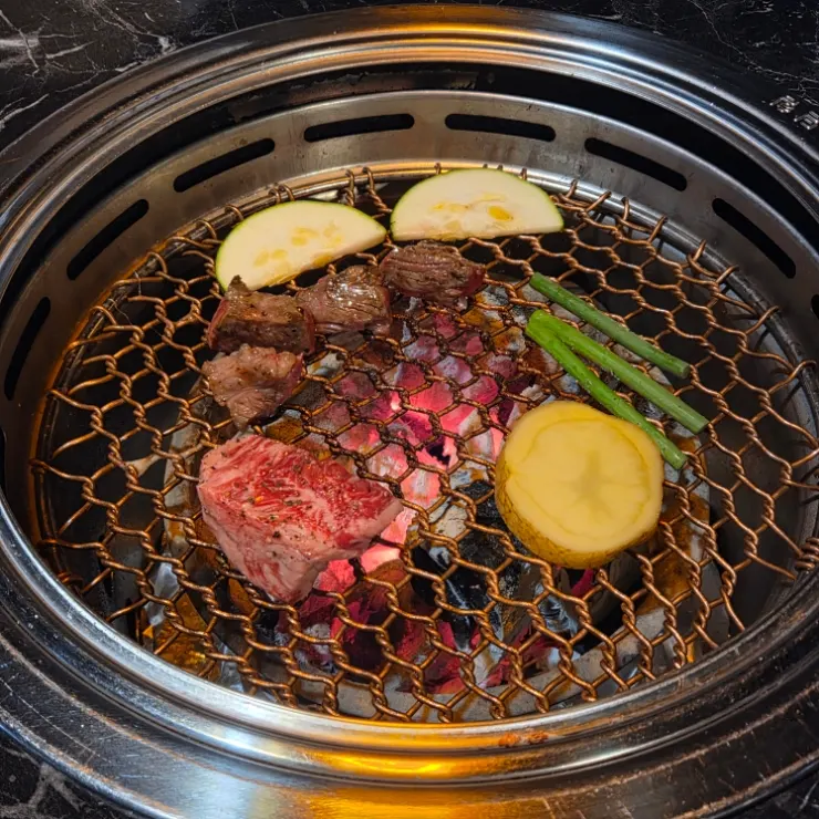 Sirloin with a balance of fat and lean meat