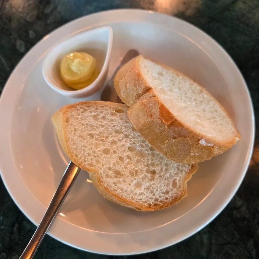 Bread served after ordering