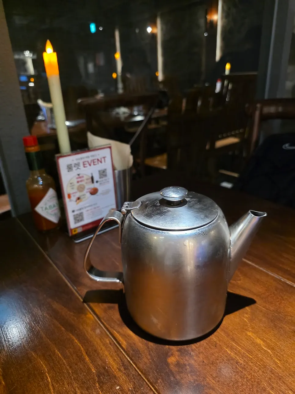 Water served in an unusual way, with table setting