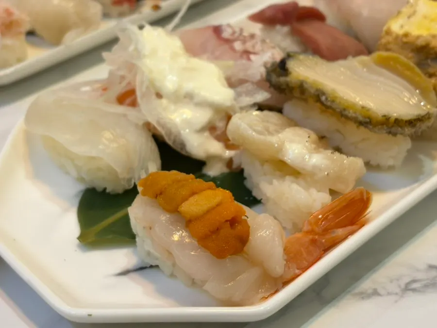One plate of premium sushi with 17 pieces