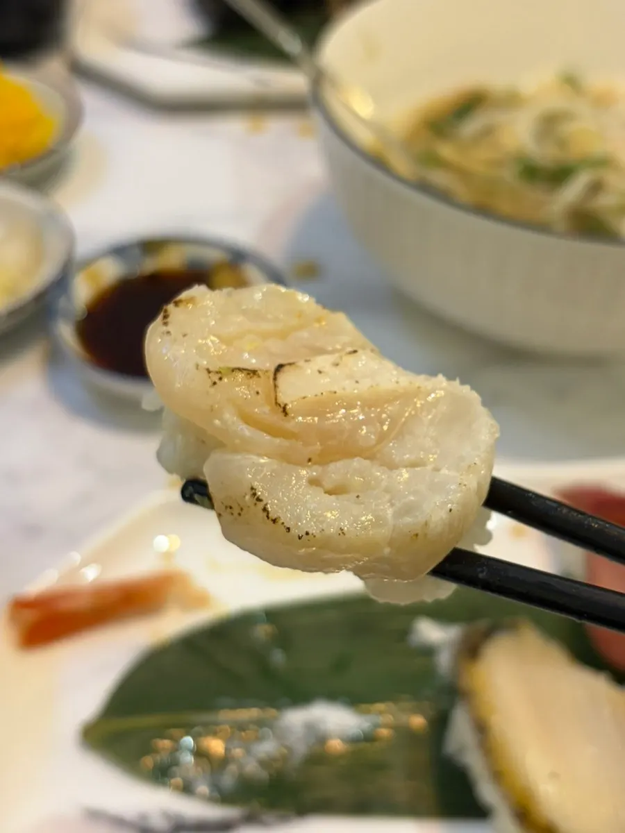 Seared scallop aburi sushi