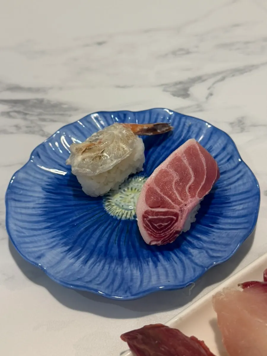 A plate of premium sushi set