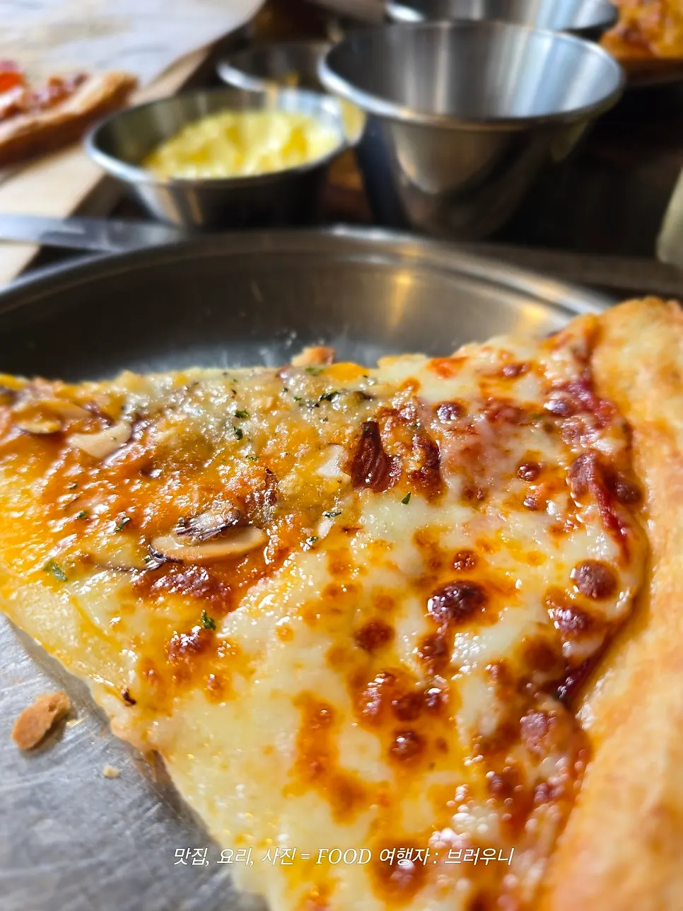 One pizza including gorgonzola slices