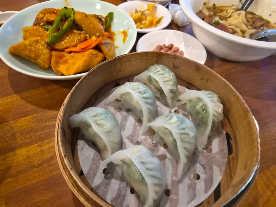 투명한 피가 인상적인 수정달만두