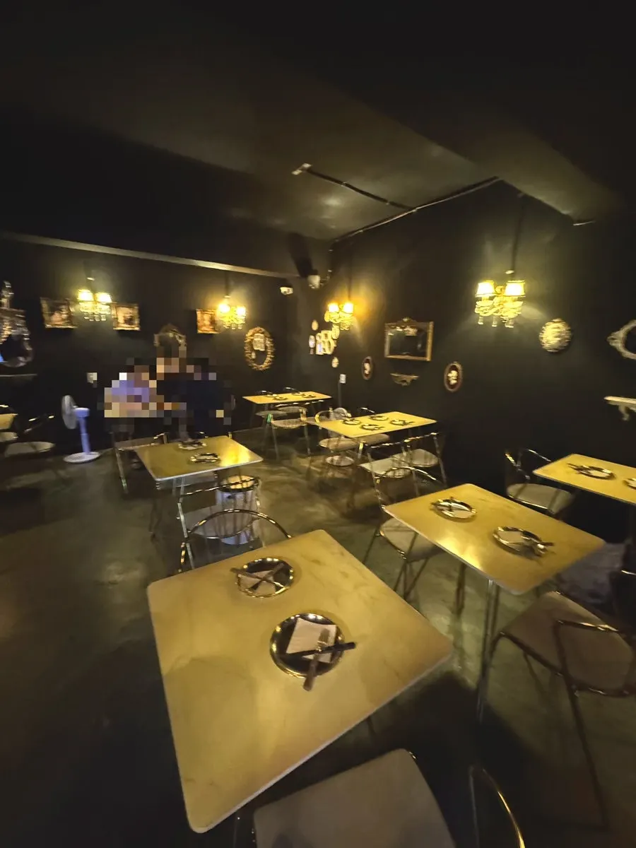 Clean, well-organized interior of Backstreet Pizza