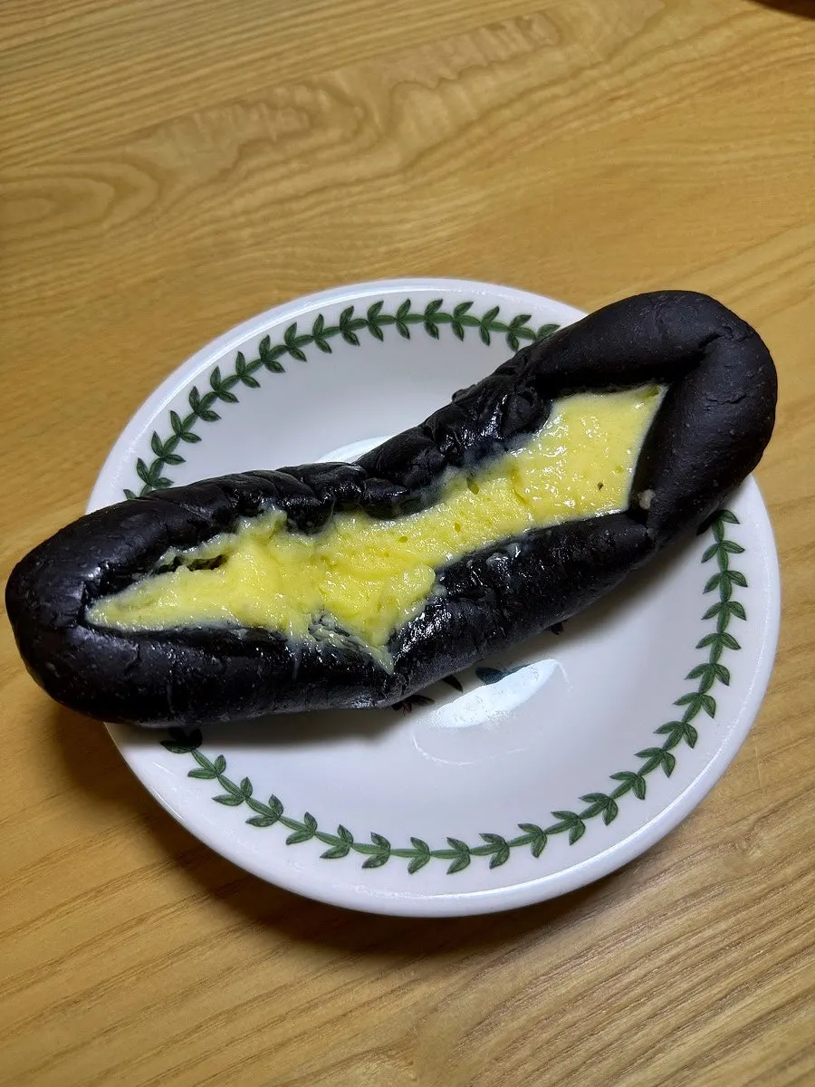 Packed white bean paste bread