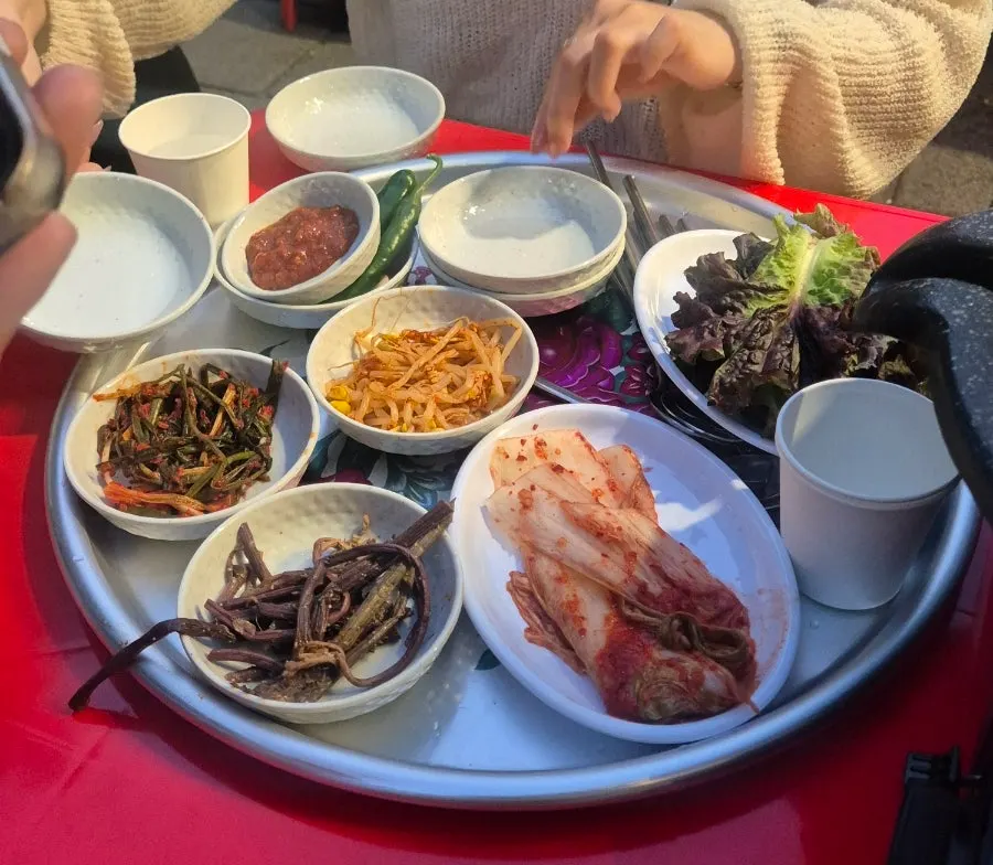 저녁 무렵 종로 야장 거리 풍경