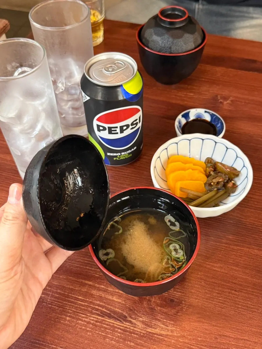 기본으로 나온 미소된장국