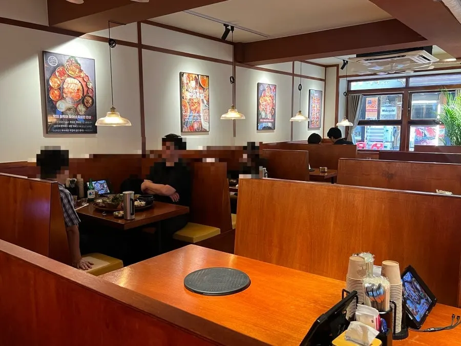 Dining hall with group seating