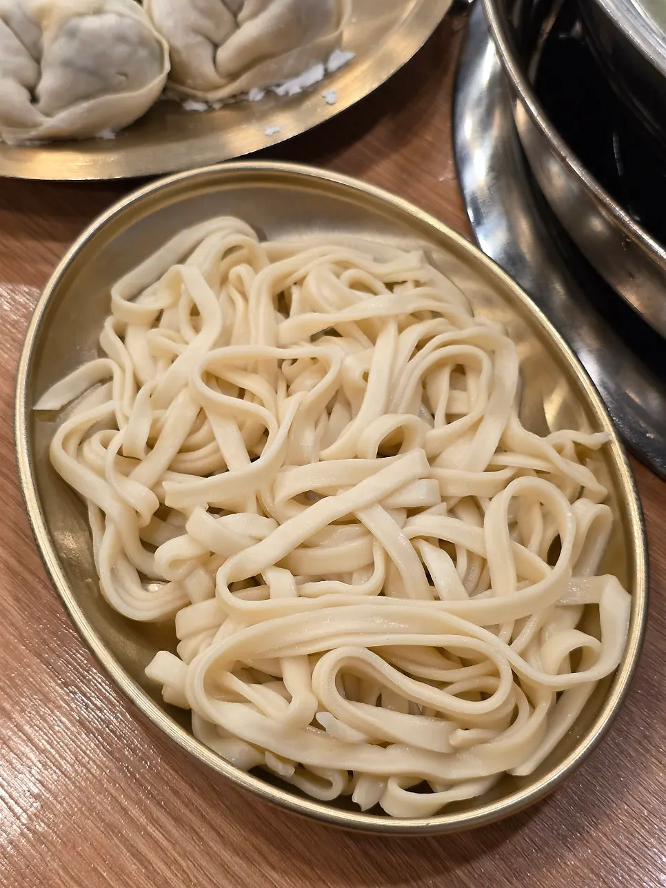 Generous portion of kalguksu noodles