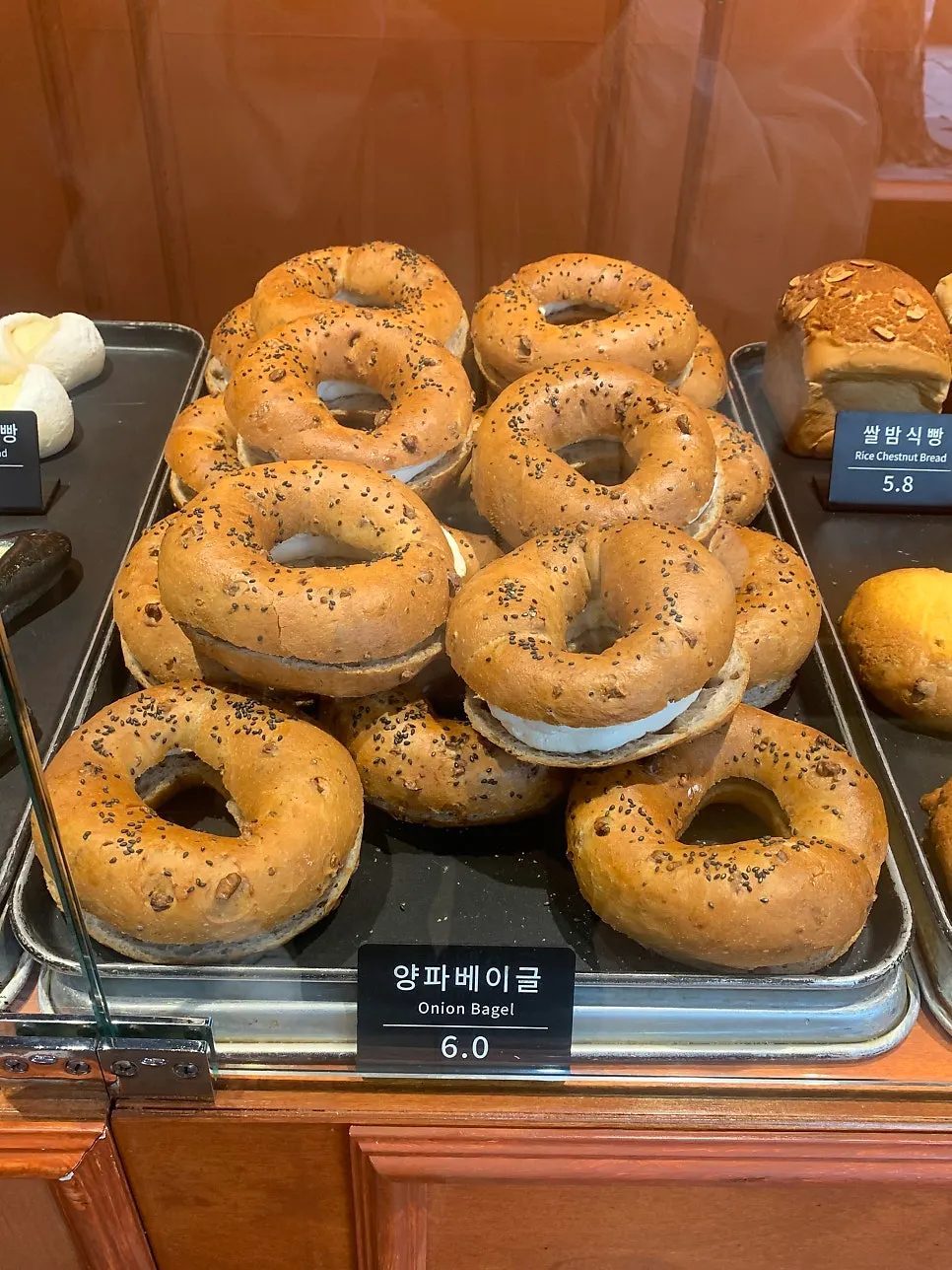 Best items selected at Munhwa Bakery