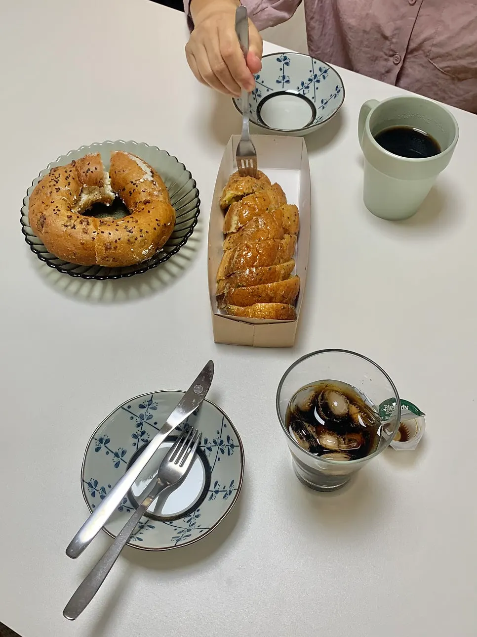 Packed Munhwa Bakery bread to bring to Busan