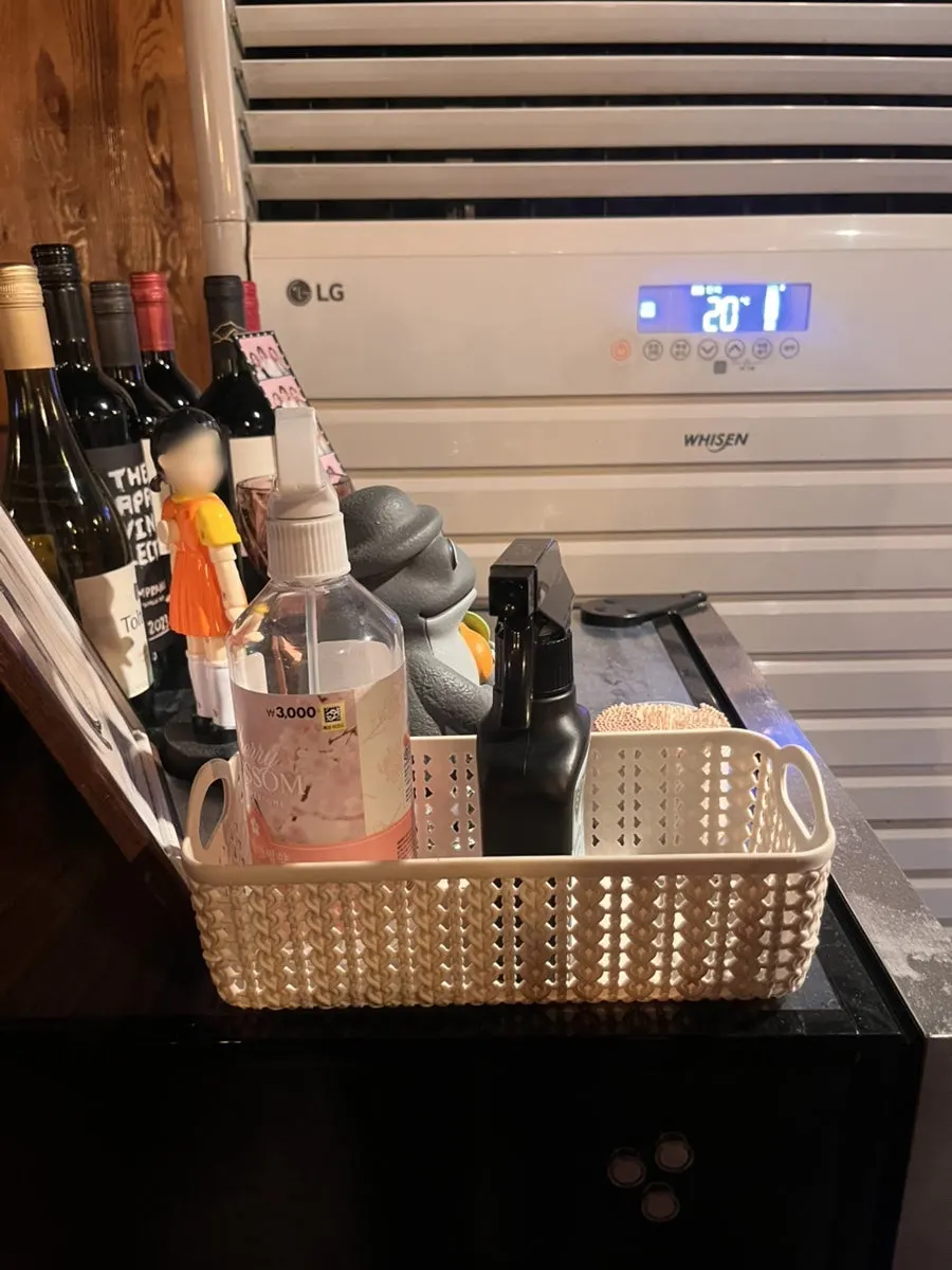 깍두기와 고기를 넣어 볶은 깍뚝밥