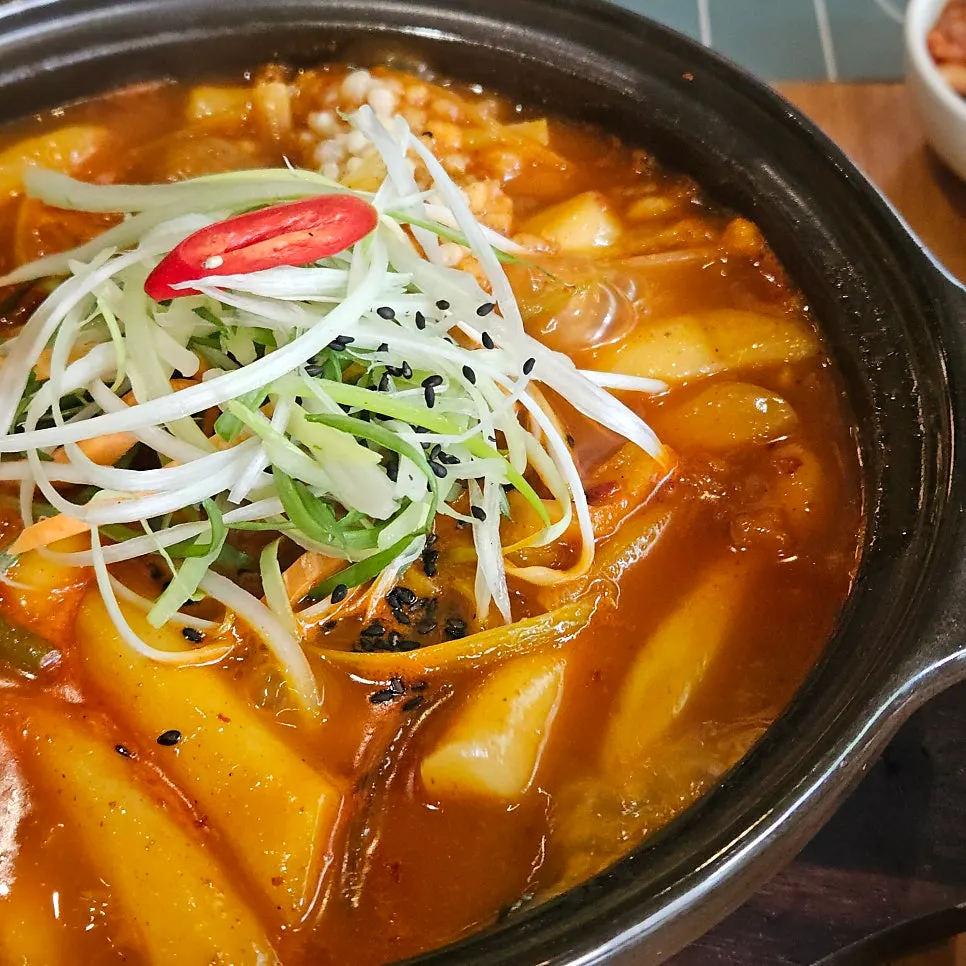 SABAL's mini tteokbokki ordered as a side