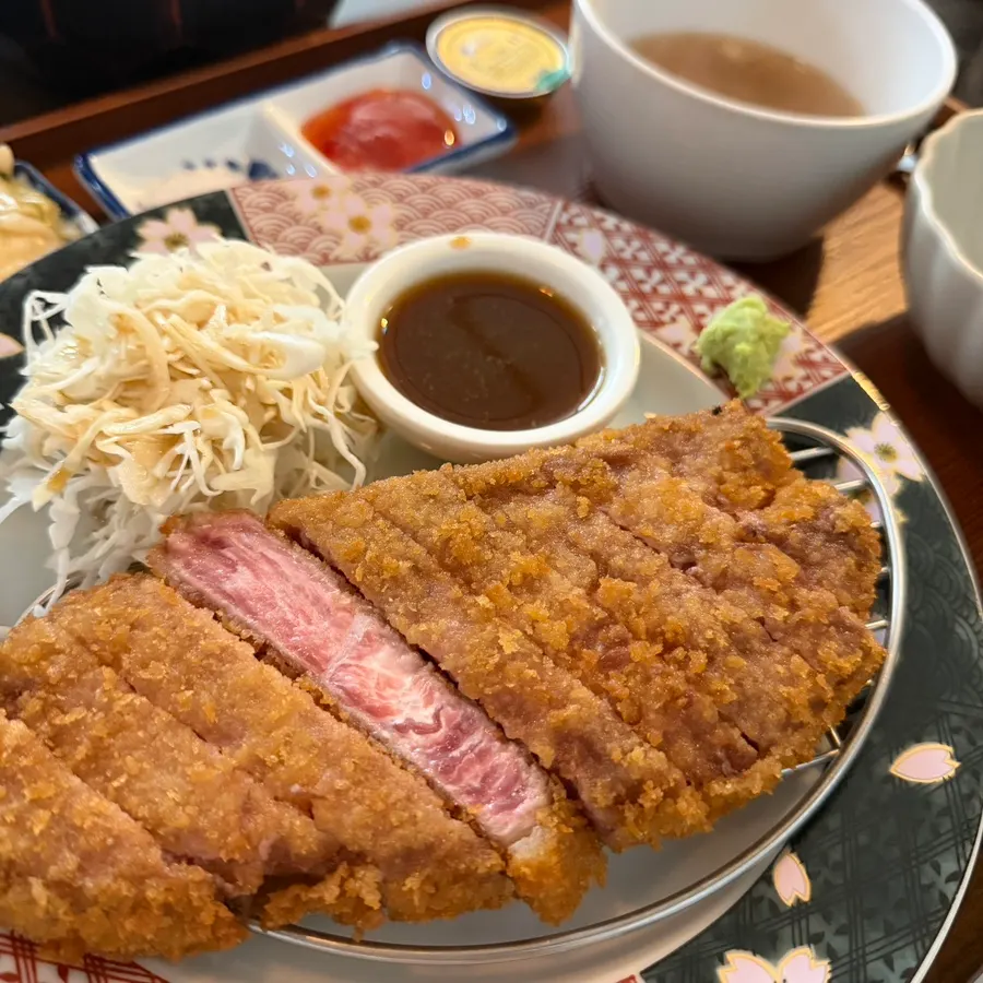 Jongno gyukatsu with 2-hour free parking and an extra meat portion, Ichigyu Gwanghwamun Branch
