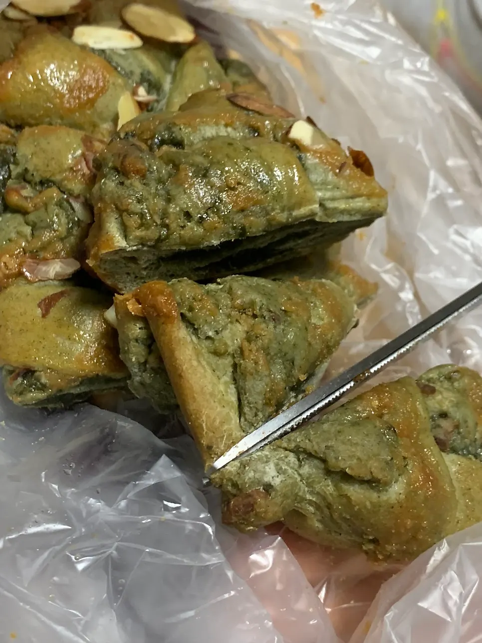 Munhwa Bakery's mugwort rice cake bread with rice cake inside