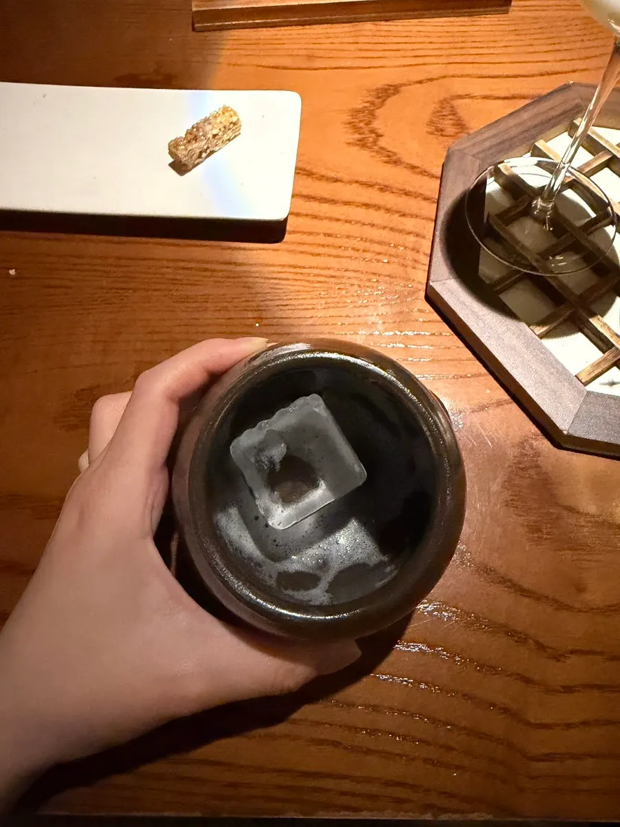 A glass of Jaehoe blending omija and cream