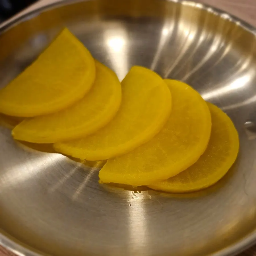 Jongga Mandu menu information