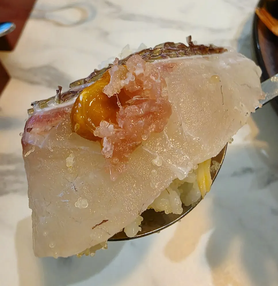 Kaisendon with rice and seafood