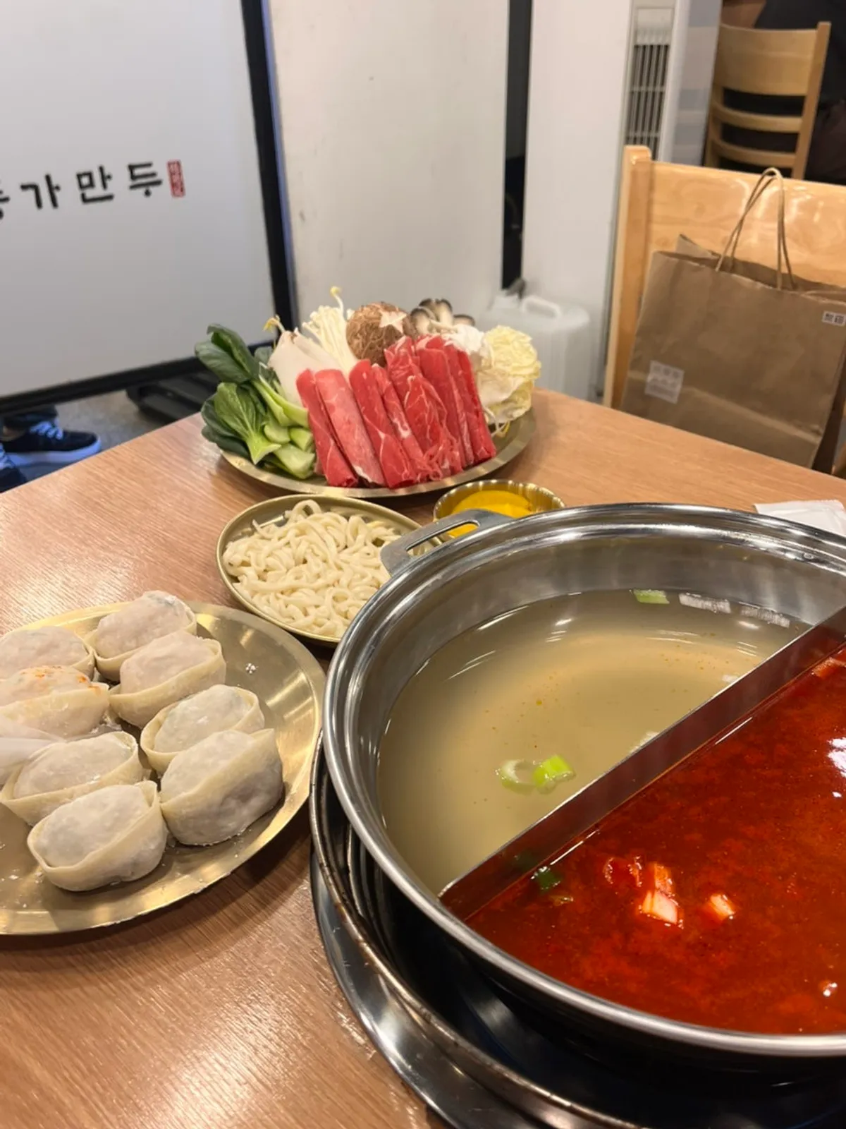 A plate of fresh geotjeori-style kimchi