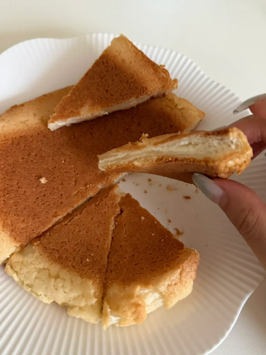 Two kinds of Munhwa Bakery bread taken out at home