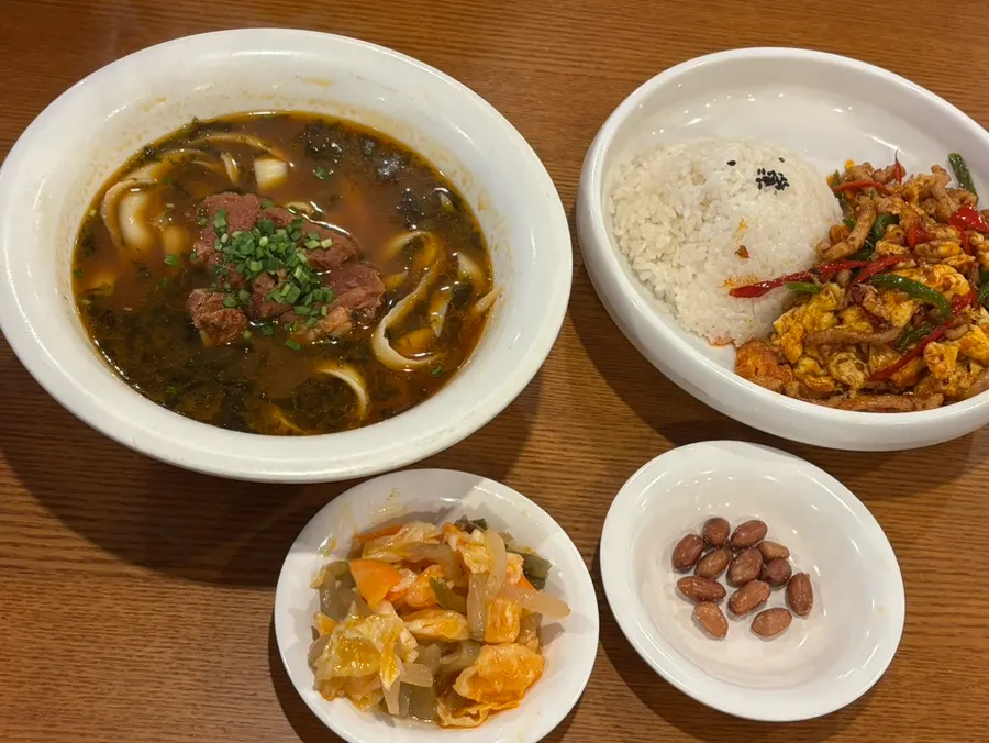Cover image of Cheonghwa Uyuk Dosakmyeon in Pimatgol, Jongno