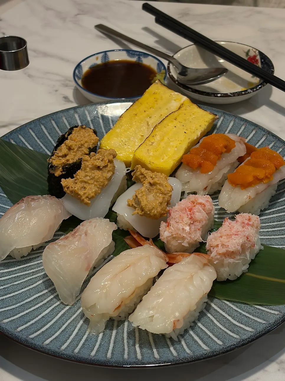 A plate of à la carte sushi