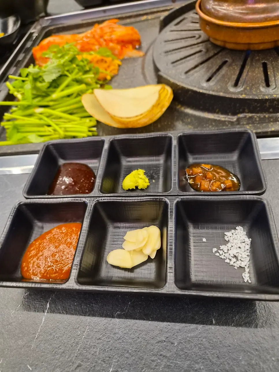 지리산흑돼지 오겹살과 목살 주문